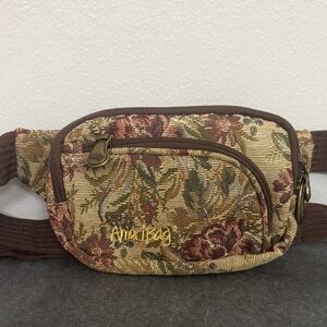 EUC AmeriBag Floral tapestry belly bag, Fanny pack, crossbody